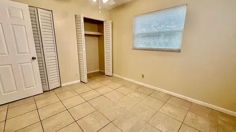 414 SW 72nd Avenue North Lauderdale FL 33068