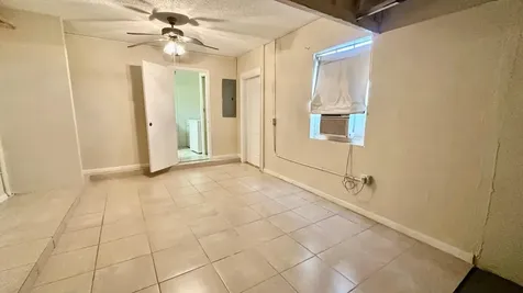 414 SW 72nd Avenue North Lauderdale FL 33068