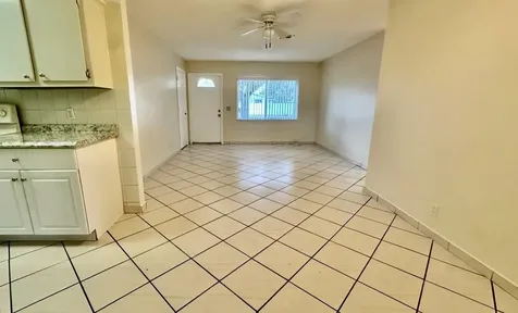 414 SW 72nd Avenue North Lauderdale FL 33068