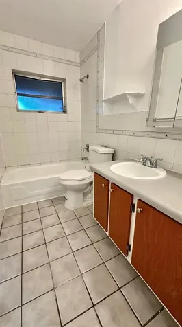 414 SW 72nd Avenue North Lauderdale FL 33068