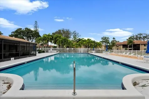 527 Shady Pine Way Greenacres FL 33415