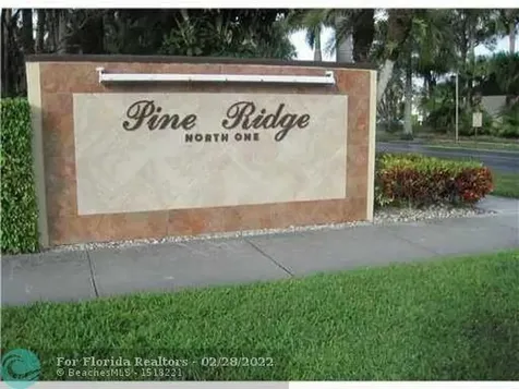 527 Shady Pine Way Greenacres FL 33415