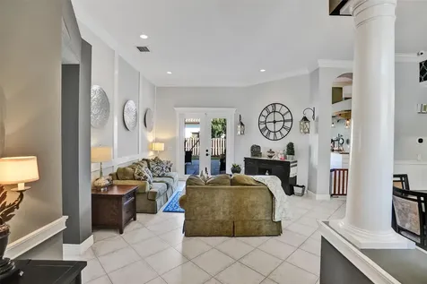 16287 Mariposa Circle Pembroke Pines FL 33331