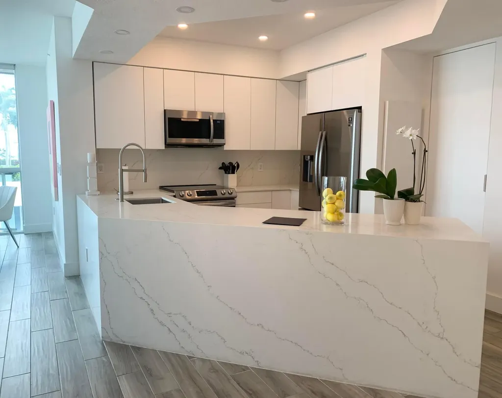 111 SE 8th Avenue Fort Lauderdale FL 33301