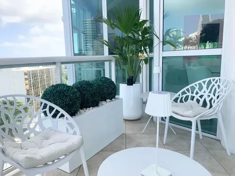 111 SE 8th Avenue Fort Lauderdale FL 33301