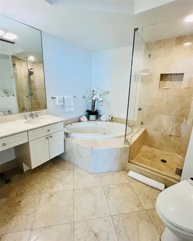 111 SE 8th Avenue Fort Lauderdale FL 33301