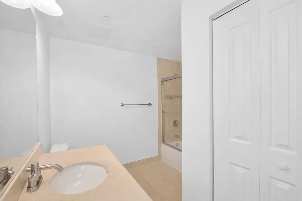 511 SE 5th Avenue Fort Lauderdale FL 33301