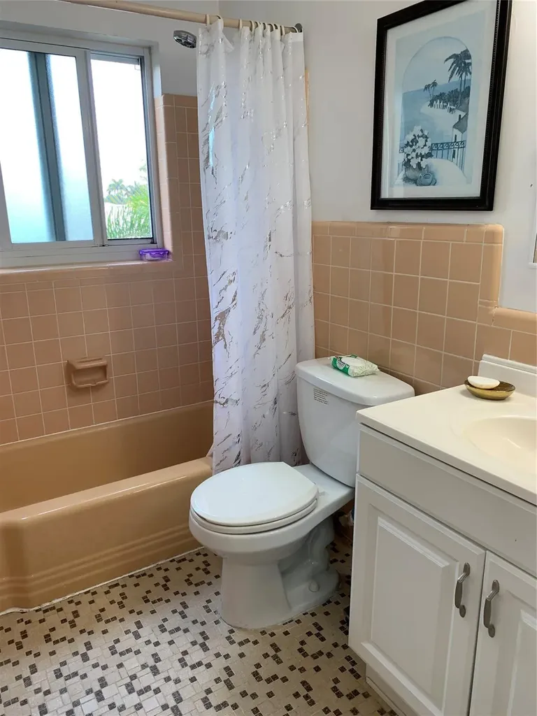3205 SE 7th Street Pompano Beach FL 33062