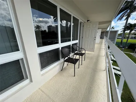 3205 SE 7th Street Pompano Beach FL 33062