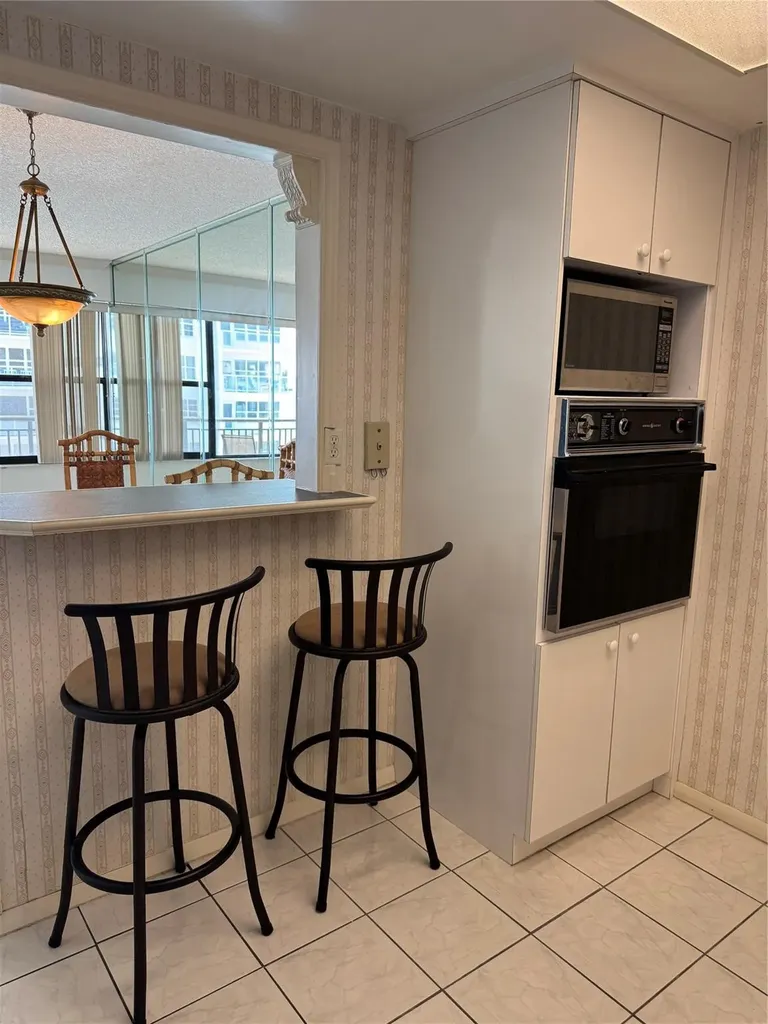 3800 N Galt Ocean Drive Fort Lauderdale FL 33308