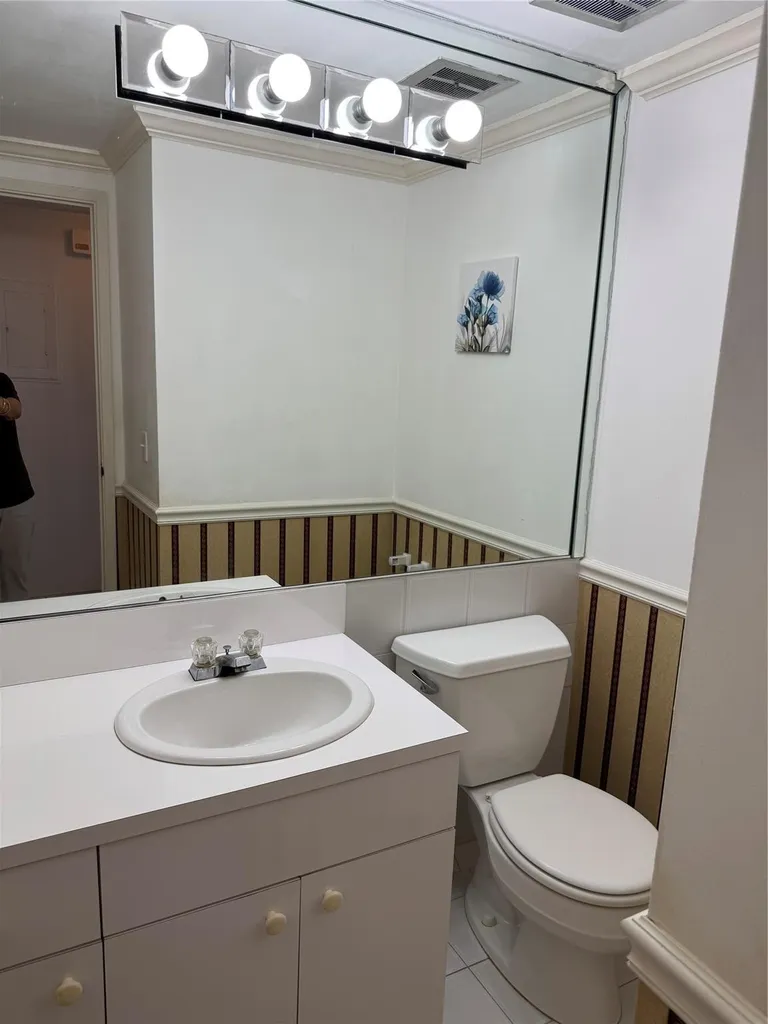 3800 Galt Ocean Drive Fort Lauderdale FL 33308