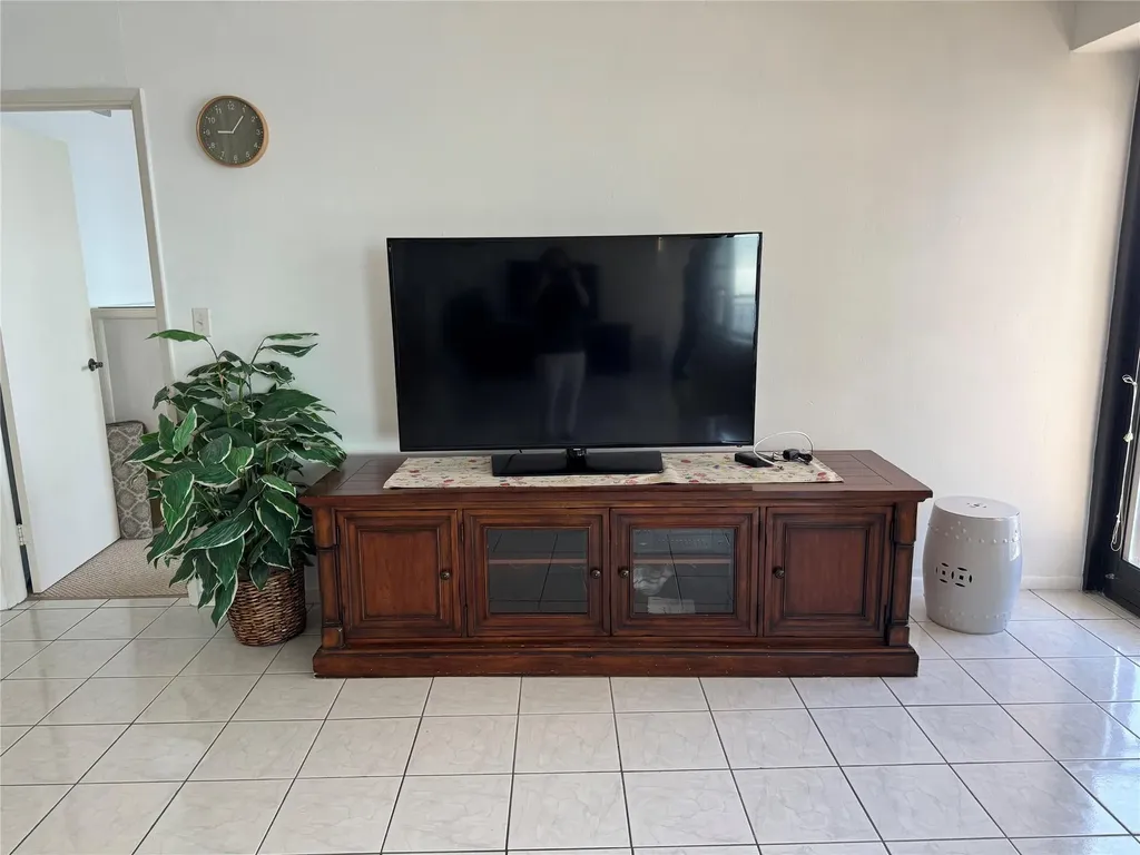 3800 N Galt Ocean Drive Fort Lauderdale FL 33308