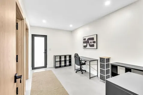 3111 N 52nd Avenue Hollywood FL 33021