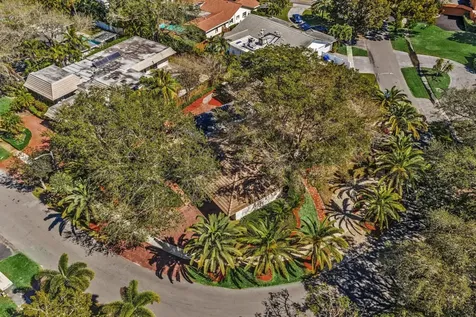 3111 N 52nd Avenue Hollywood FL 33021