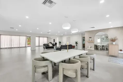 3111 N 52nd Avenue Hollywood FL 33021
