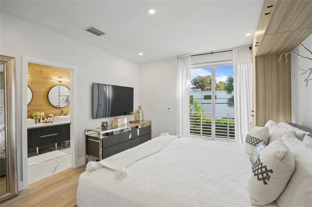 1514 SW 4th Avenue Fort Lauderdale FL 33315