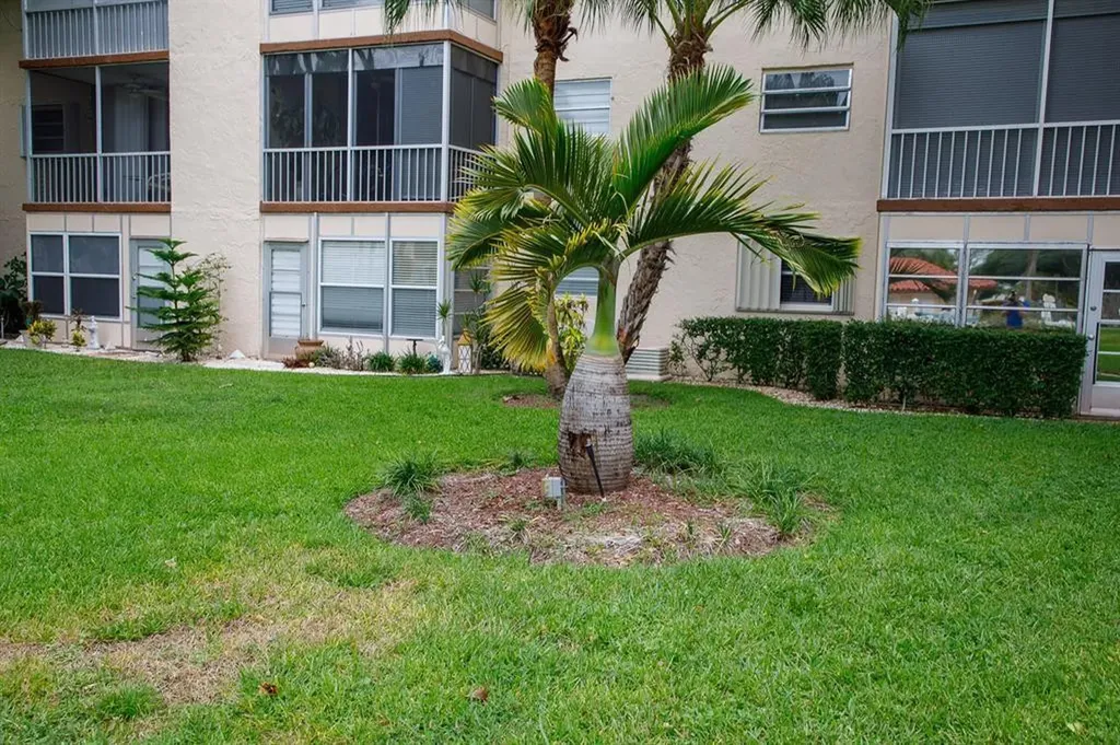 700 SE 6th Avenue Deerfield Beach FL 33441
