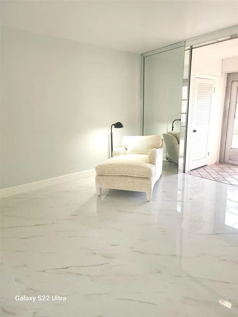 700 SE 6th Avenue Deerfield Beach FL 33441