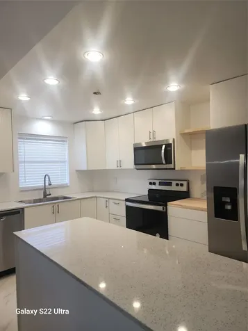 700 SE 6th Avenue Deerfield Beach FL 33441