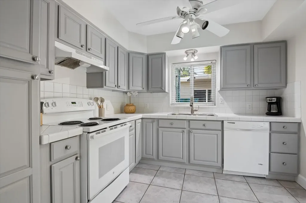 1123 NE 14th Avenue Fort Lauderdale FL 33304