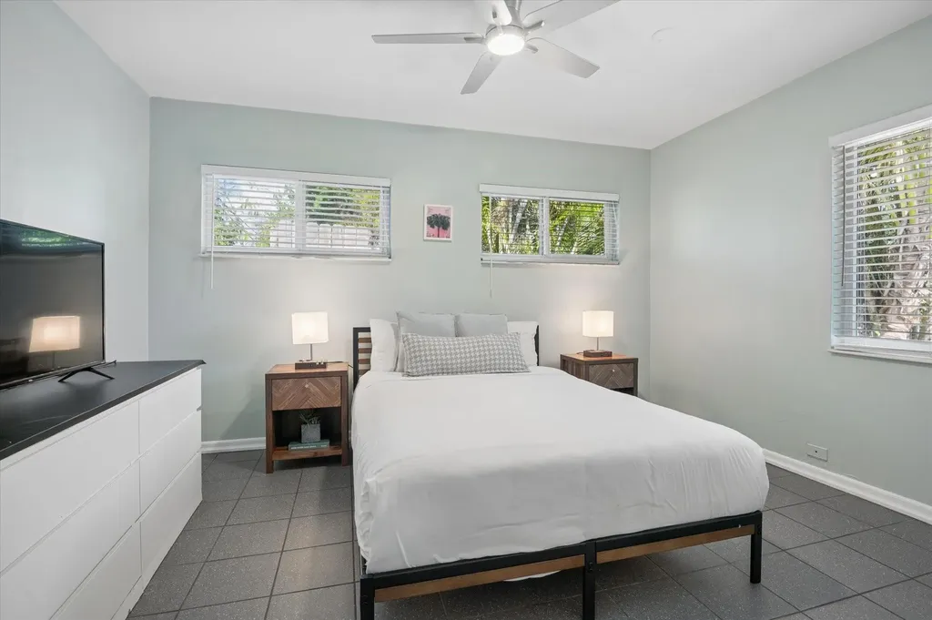 1123 NE 14th Avenue Fort Lauderdale FL 33304