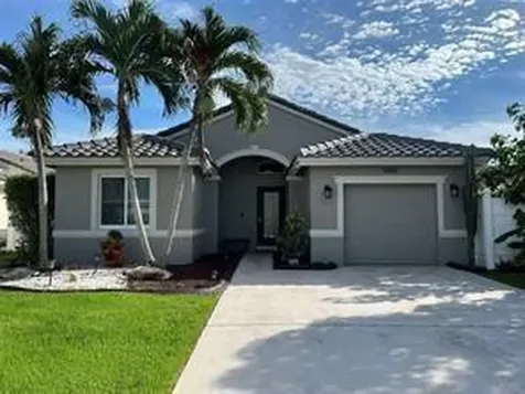 9880 Red Heart Lane Tamarac FL 33321
