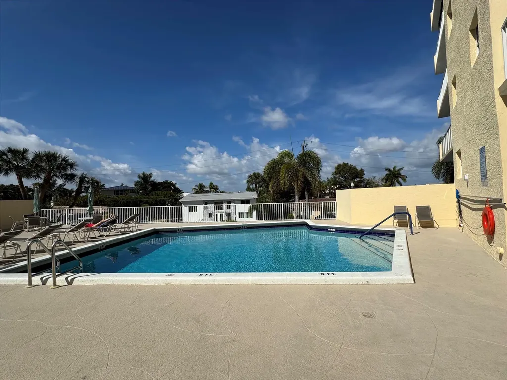 1200 Hibiscus Avenue Pompano Beach FL 33062