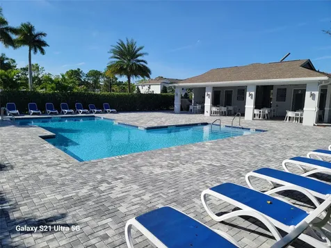 4518 Dow Lane Lake Worth FL 33463