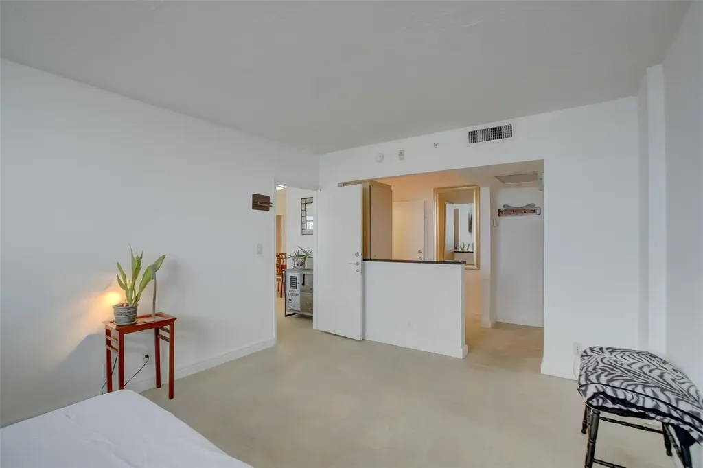 3000 S Ocean Drive Hollywood FL 33019