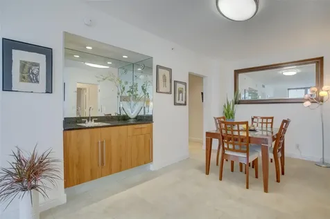 3000 S Ocean Drive Hollywood FL 33019