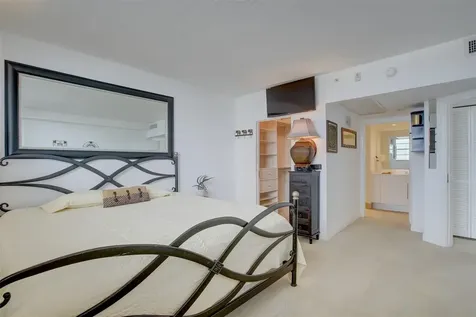 3000 S Ocean Drive Hollywood FL 33019