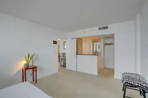 3000 S Ocean Drive Hollywood FL 33019