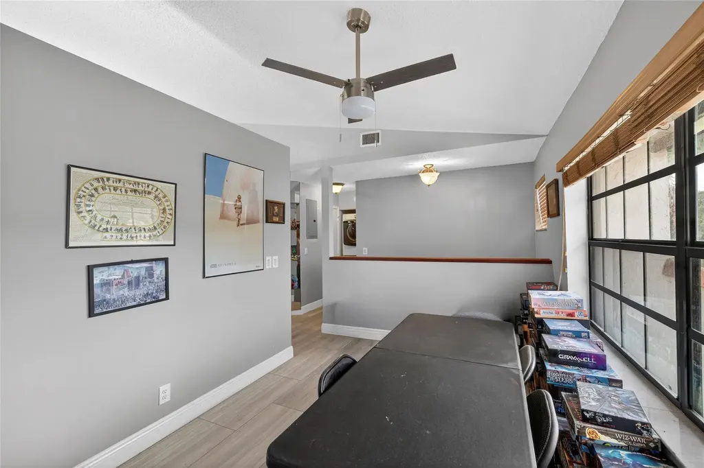 204 Lincoln Court Deerfield Beach FL 33442
