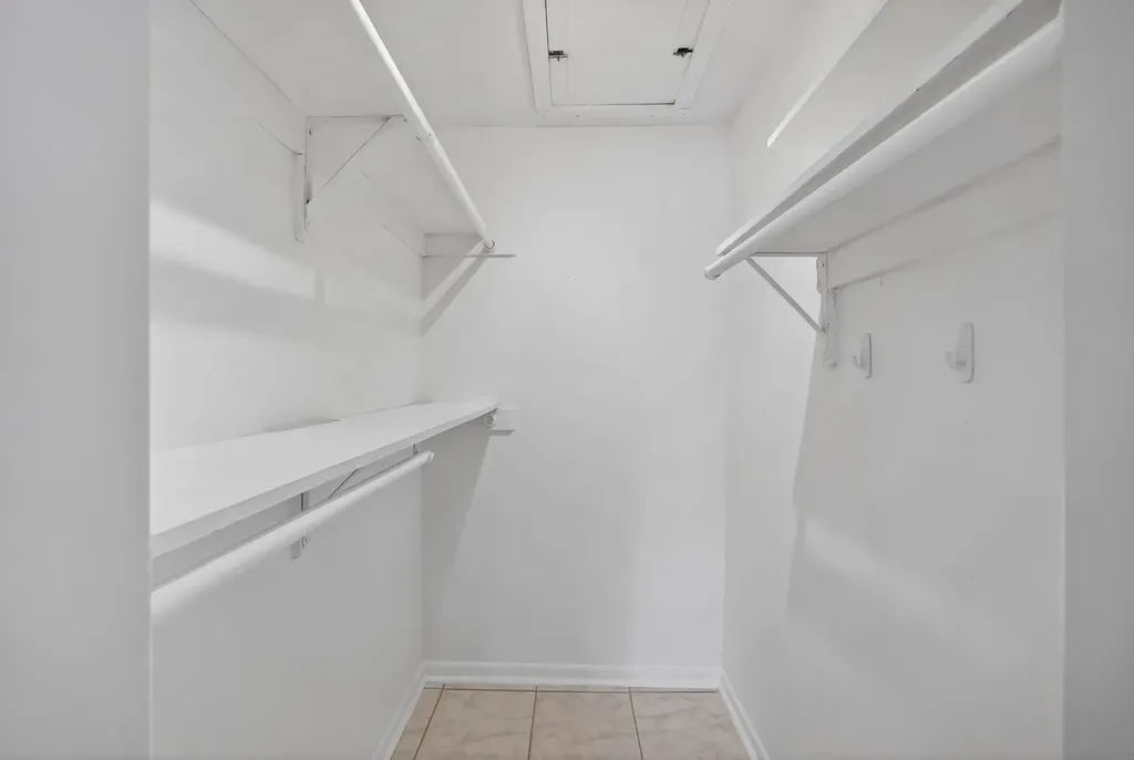 4051 NE 13th Avenue Fort Lauderdale FL 33334