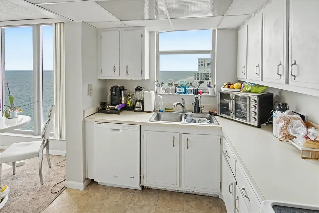 1010 S Ocean Boulevard Pompano Beach FL 33062