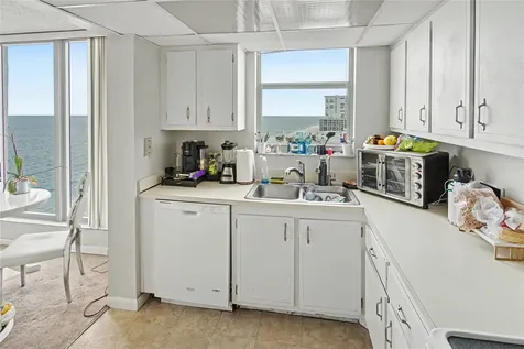 1010 S Ocean Boulevard Pompano Beach FL 33062