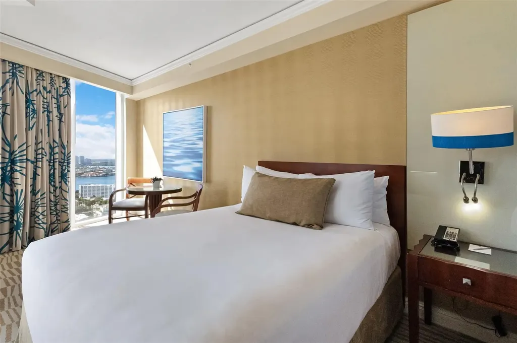 18001 Collins Avenue Sunny Isles Beach FL 33160