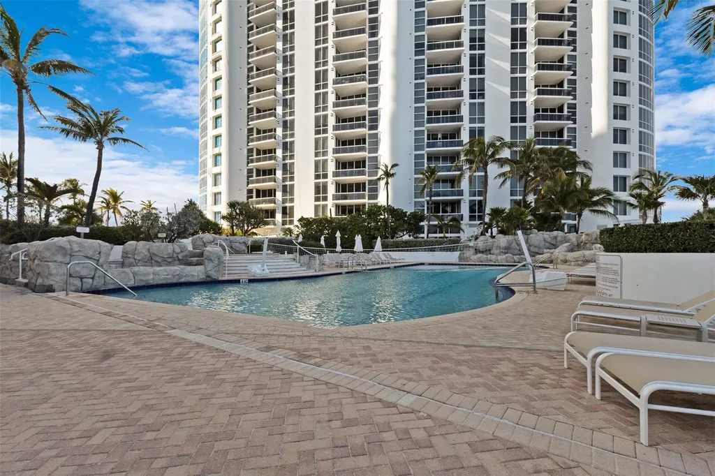 18001 Collins Avenue Sunny Isles Beach FL 33160