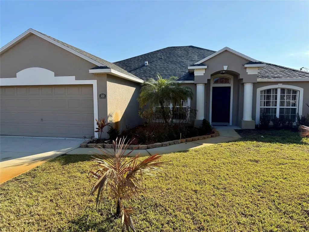 4255 SW Daemon Street Port St Lucie FL 34953