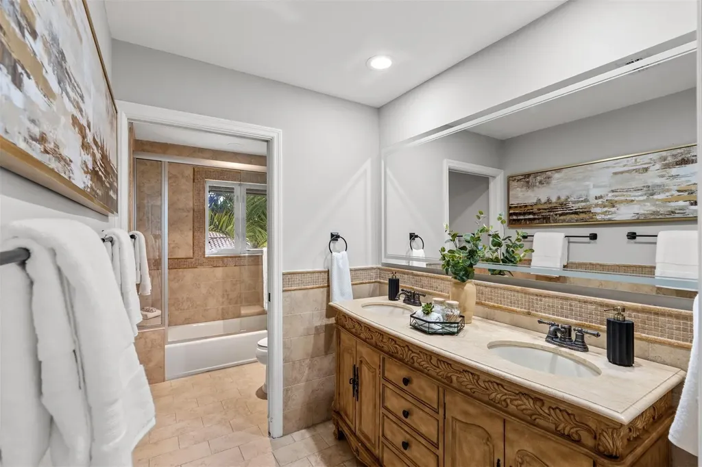 1704 SW 142nd Avenue Davie FL 33325