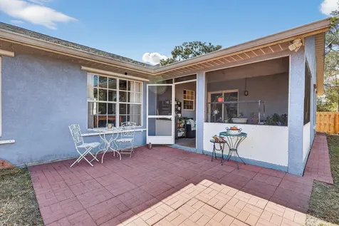 165 SW Eyerly Avenue Port St Lucie FL 34983