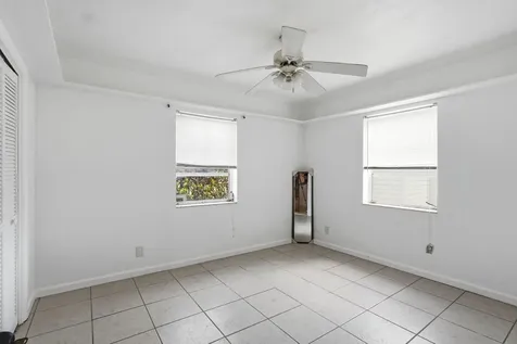 218 SE 3rd Terrace Dania Beach FL 33004