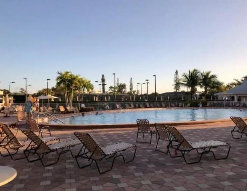91 Ventnor Deerfield Beach FL 33442