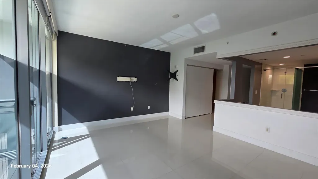 2950 NE 188th Street Aventura FL 33180