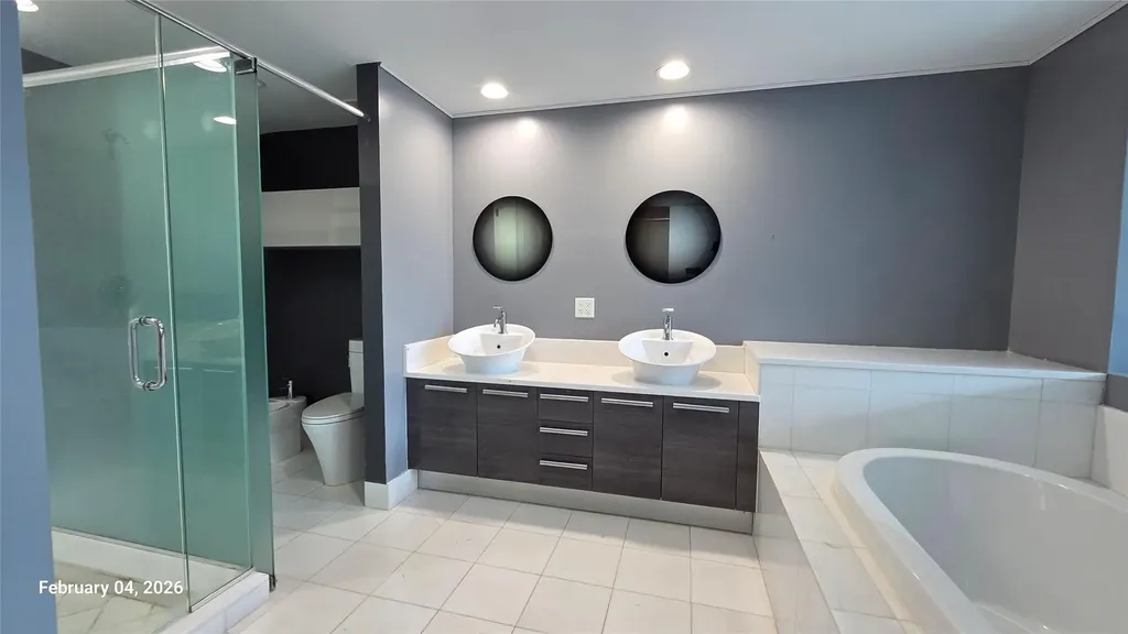 2950 NE 188th Street Aventura FL 33180