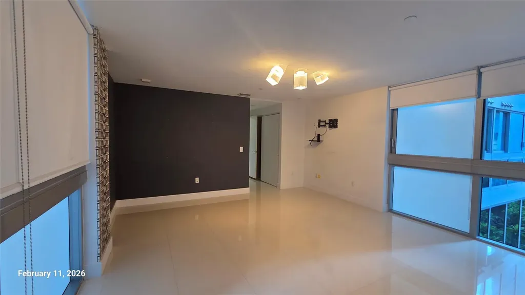 2950 NE 188th Street Aventura FL 33180