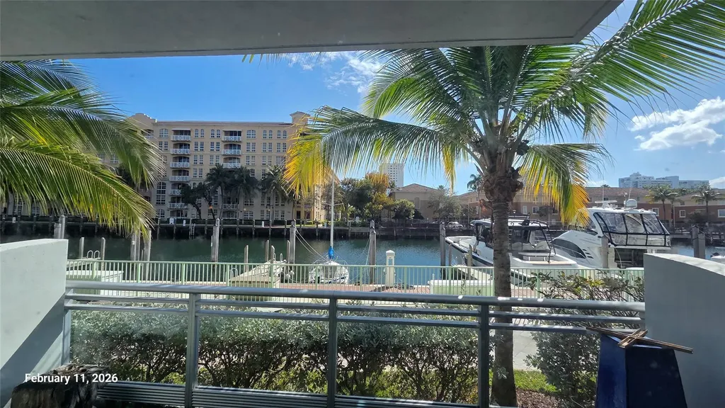 2950 NE 188th Street Aventura FL 33180