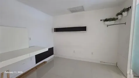 2950 NE 188th Street Aventura FL 33180