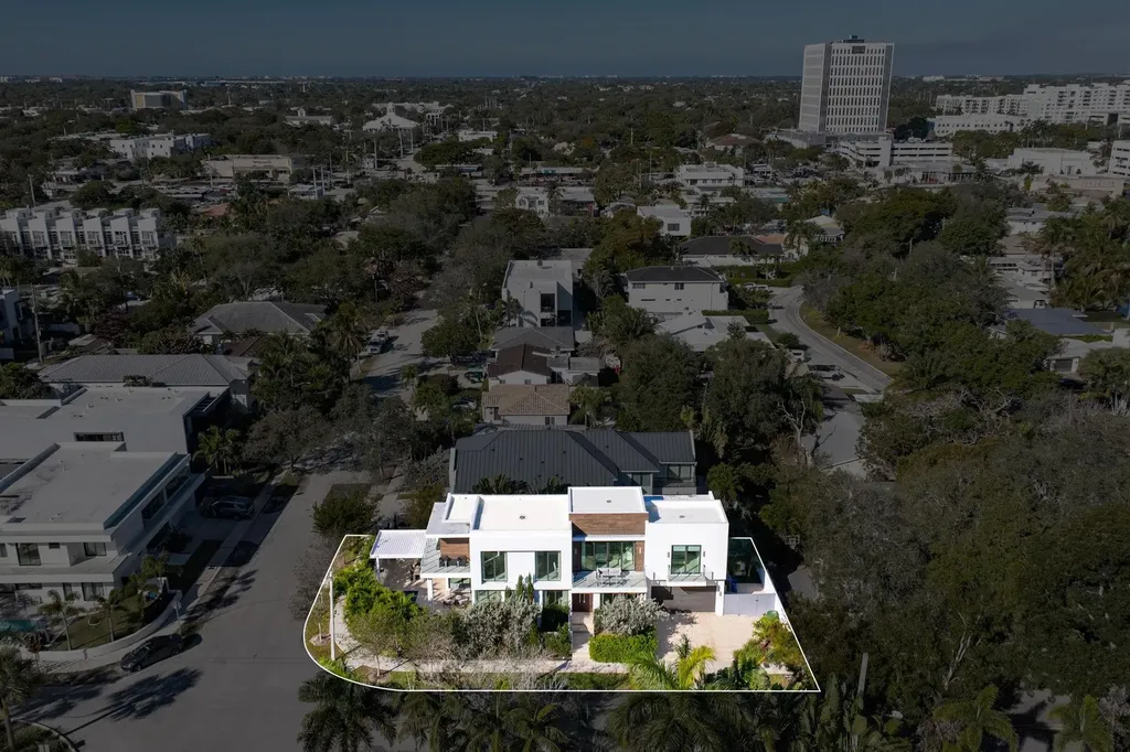 1111 SE 9th Avenue Fort Lauderdale FL 33316