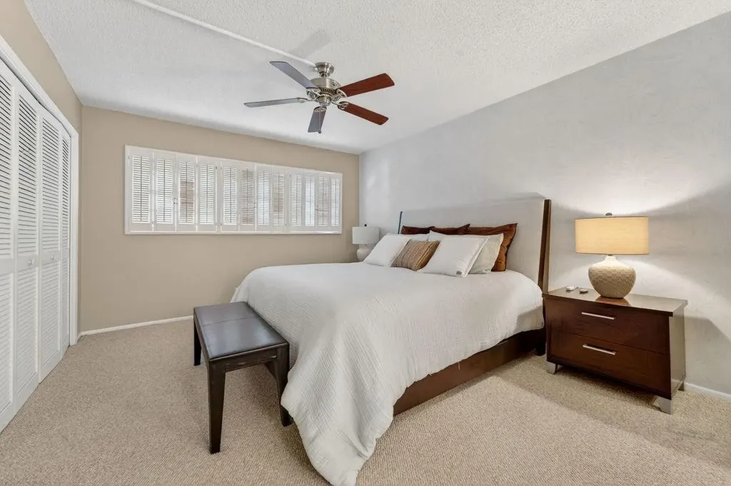 575 Oaks Lane Pompano Beach FL 33069